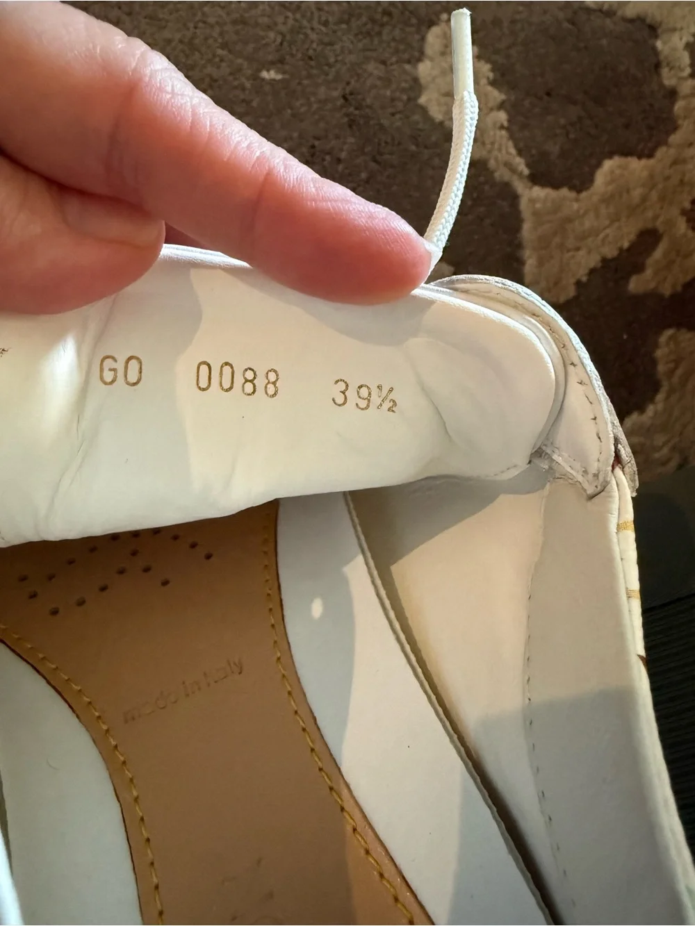 Louis Vuitton x Takashi Murakami low-top sneakers. Size 39.5 - Picture 9 of 9